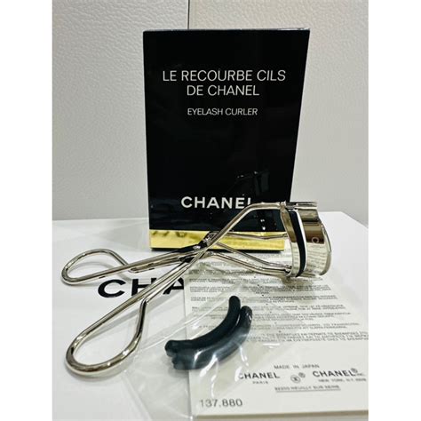 recourbe cils chanel prix|LE RECOURBE CILS DE CHANEL Eyelash Curler .